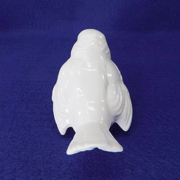 Vintage Goebel White Porcelain Bird Figurine With Gold Accents W. Germany - Picture 5 of 11